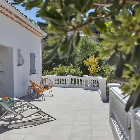Villa Les Aralias *