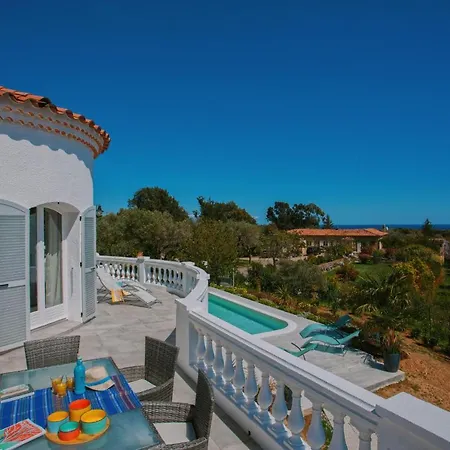 Villa Les Aralias